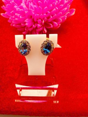 Bông tai hột xanh vàng 18k