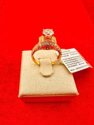 Nhẫn hột đá nữ vàng 18k