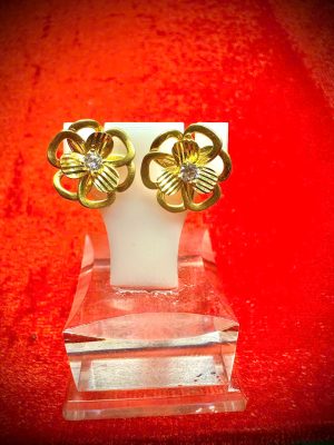 Bông hoa mai vàng 18k